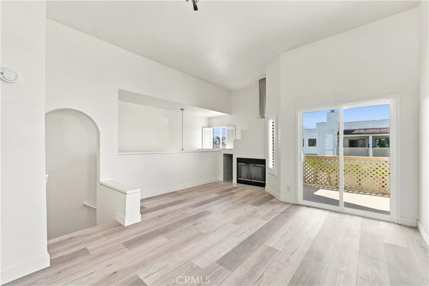 12700 Josephine photo 15
