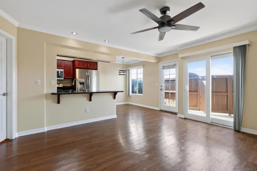 5252 Balboa Arms Drive #153 photo 38