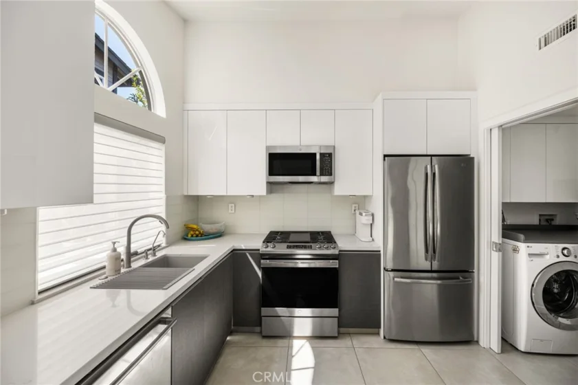 2175 Pacific Avenue #D6 photo 25