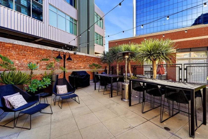 877 Island Avenue #308 photo 33