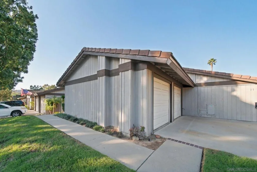 11452 Matinal Circle photo 25