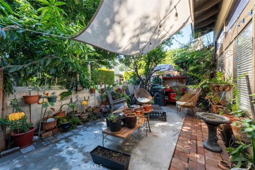 2502 N Tustin #C photo 27