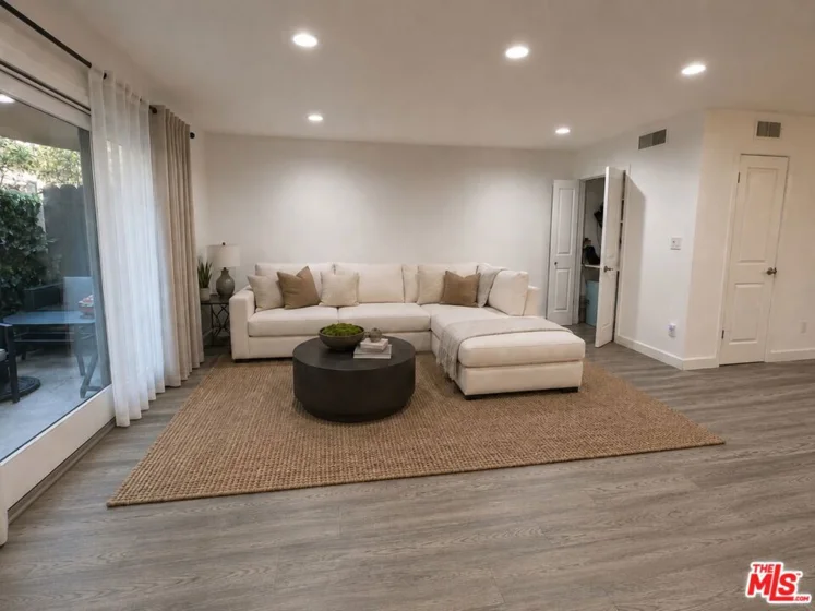 1443 25th Street #4 photo 5