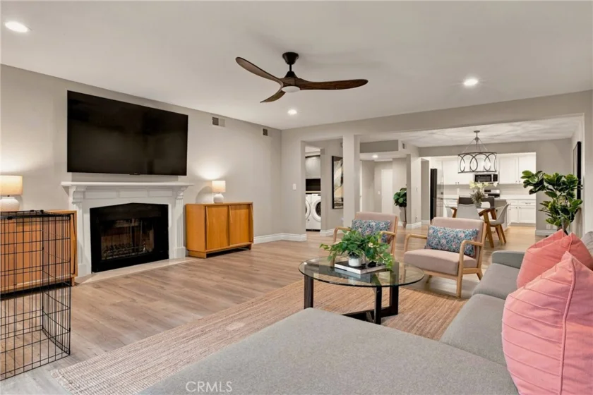 18324 Clark #110 photo 7