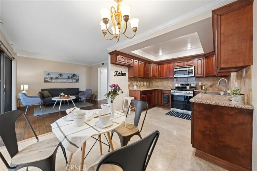 30 Candlewood Way photo 1