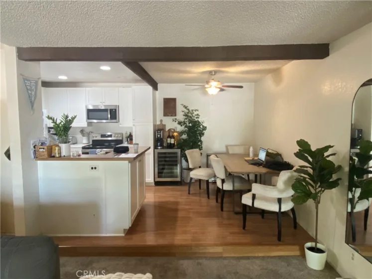 21372 Brookhurst #725 photo 2