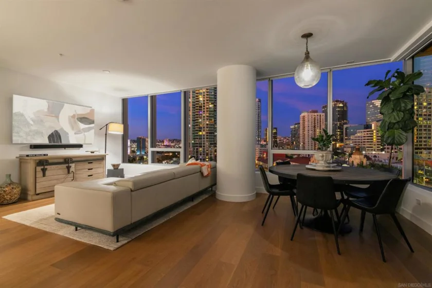 888 W E Street #1006 photo 1