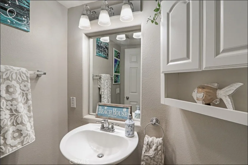 10 Bluff Cove photo 15