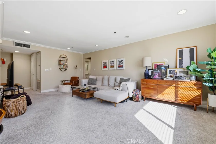 4501 Cedros Avenue #330 photo 10