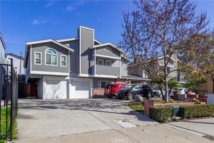 4223 Arizona Street #4 photo 1