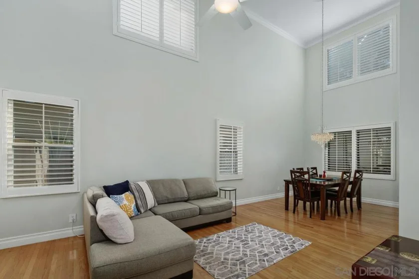 30916 Oakhill Drive photo 7