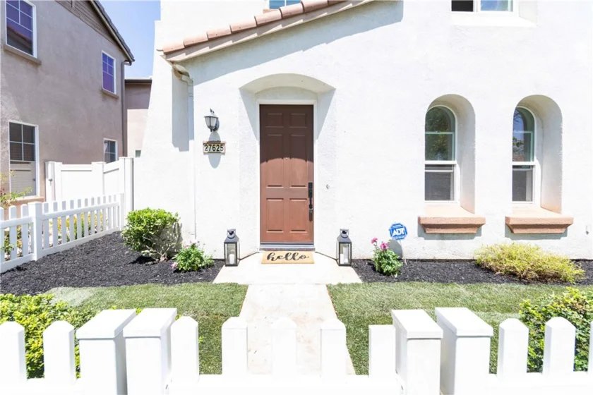 27625 Desert Gold Court photo