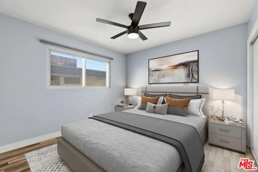 141 W Hillcrest Boulevard #2 photo 23
