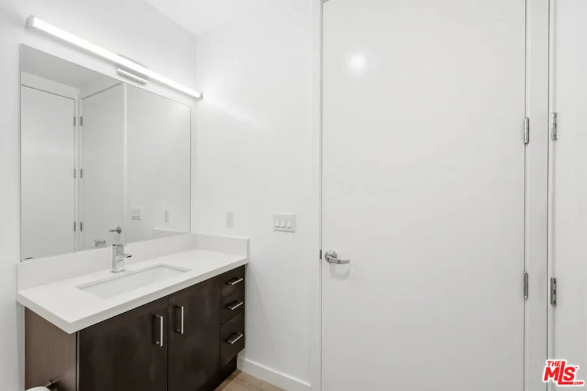 4140 Glencoe Avenue #516 photo 13