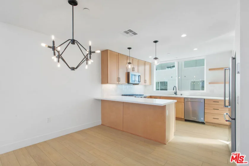 11212 W Victory Boulevard #7 photo 6
