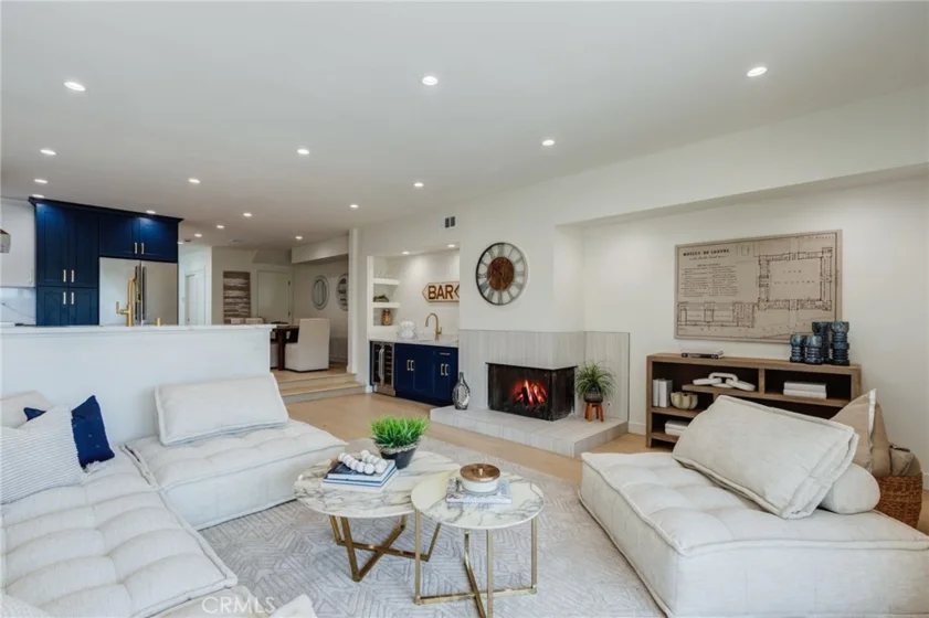11919 Mayfield #2 photo 1