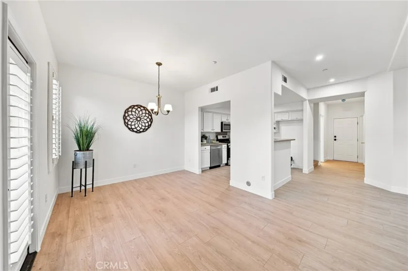 1138 N Euclid Street #5 photo 11