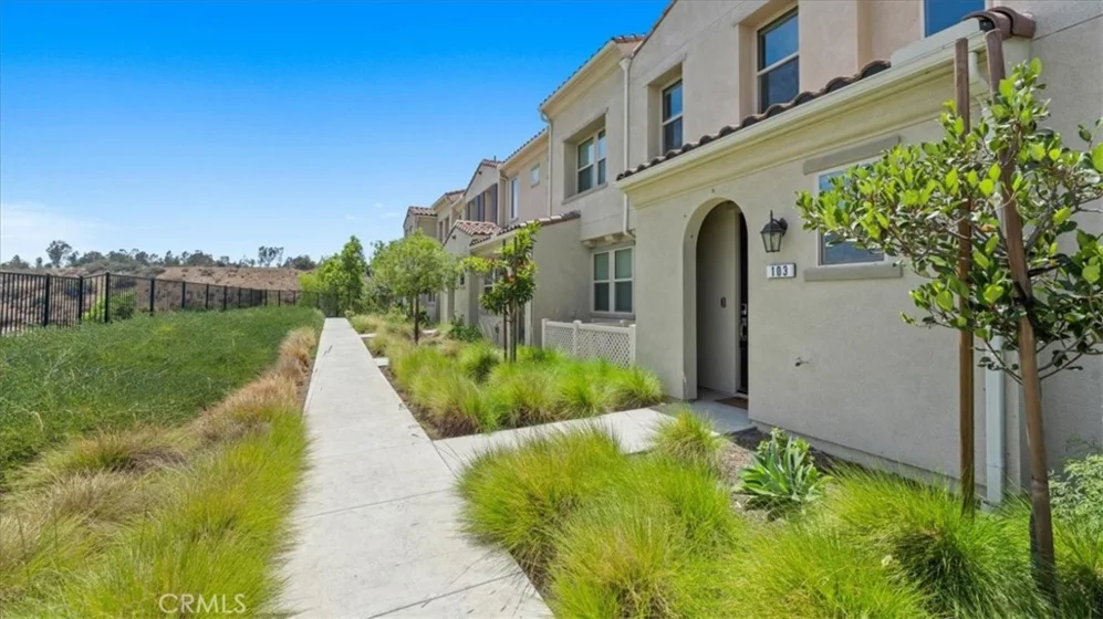 4105 Cameron Way #103 photo 3