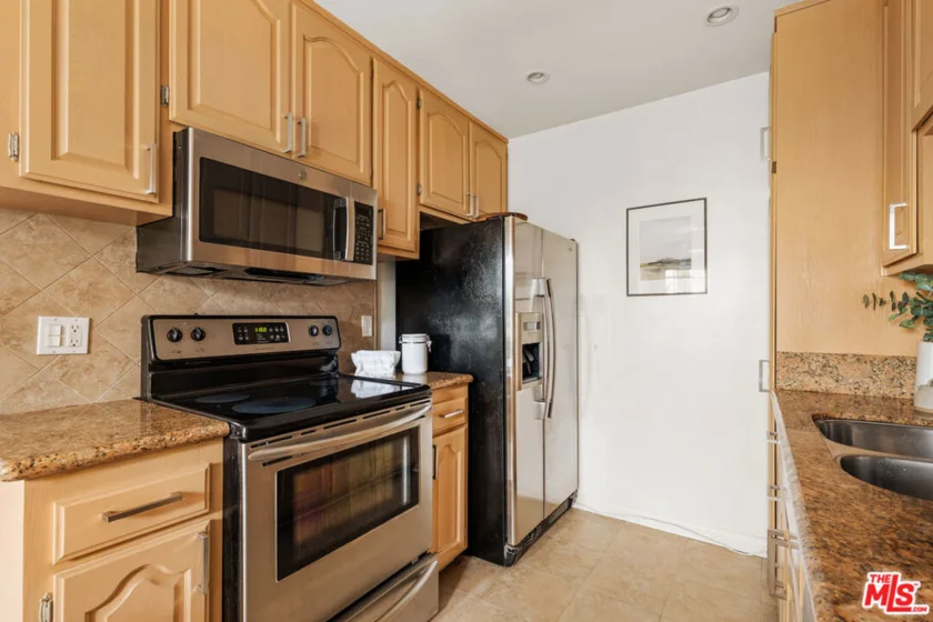 2225 20th Street #2 photo 22