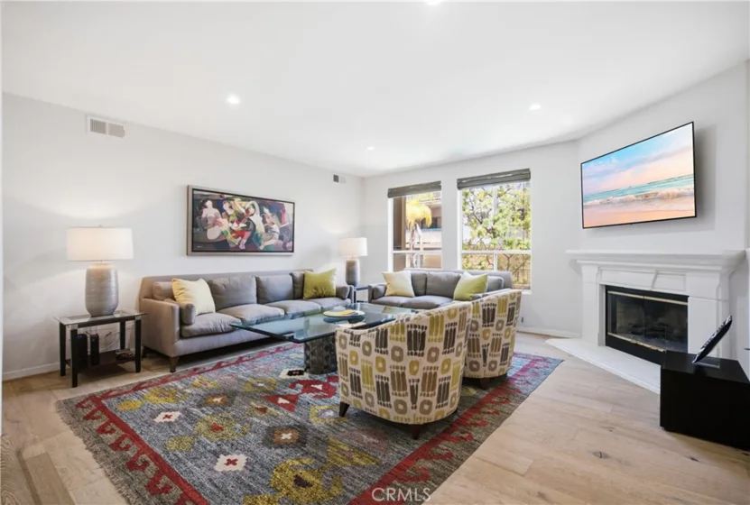 12841 Bloomfield Street #104 photo 7