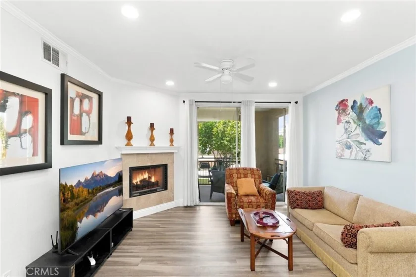22681 Oakgrove #426 photo 33