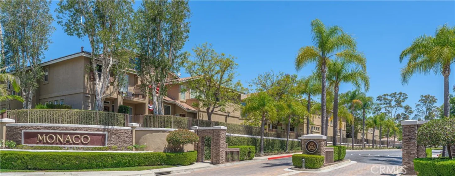 7745 E Portofino photo 6