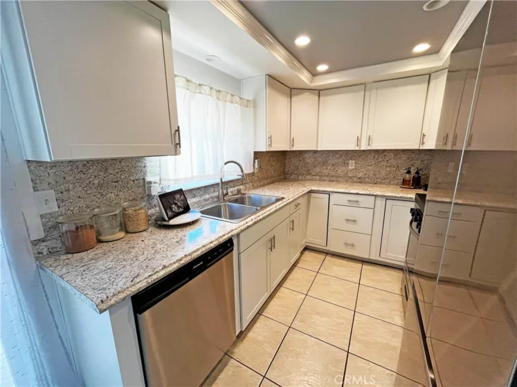 24109 Fir photo 19