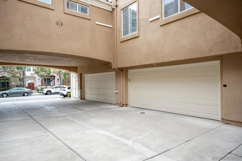 2740 E Evans #11 photo 36