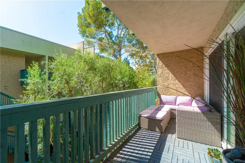 576 N Bellflower #222 photo 9