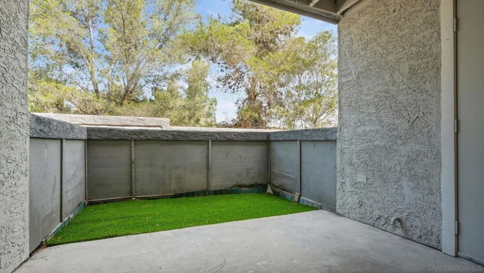 14966 Avenida Venusto #71 photo 25