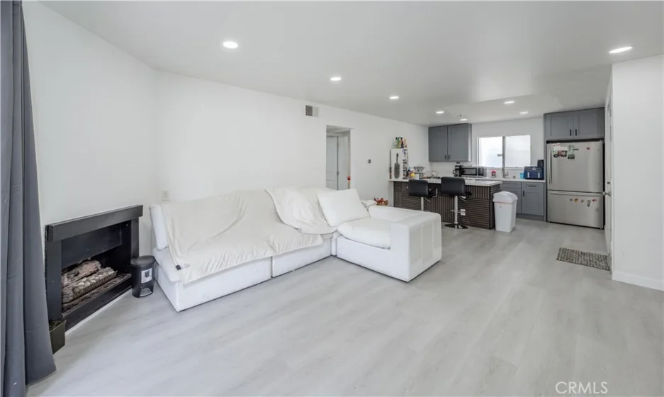 2803 S Fairview #C photo 13