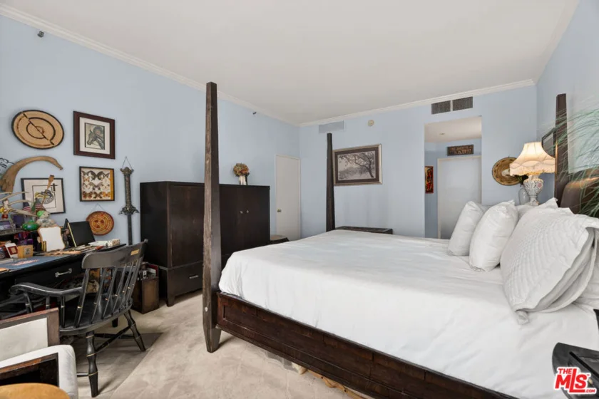 600 W 9th Street #1512 photo 12