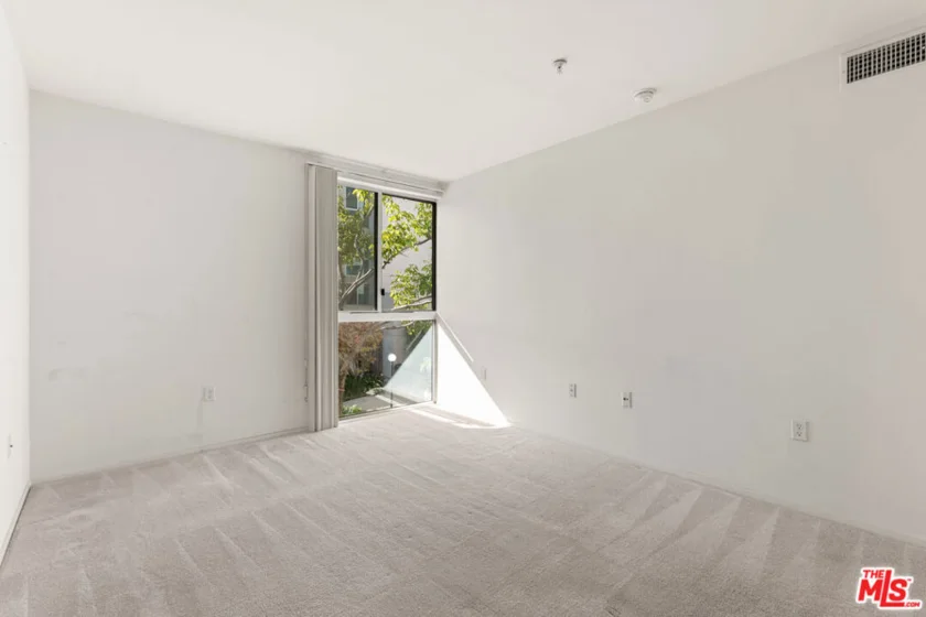 267 S San Pedro Street #213 photo 11