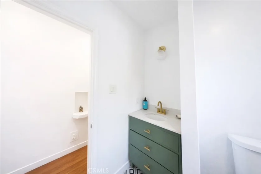 5084 Lemon Grove photo 8