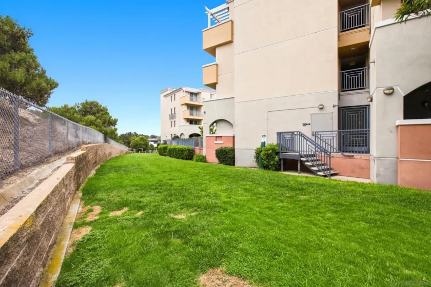 3887 Pell Place #325 photo 20
