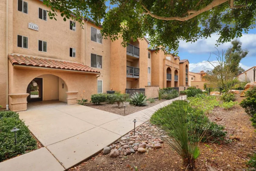 7120 Shoreline Drive #2209 photo 1