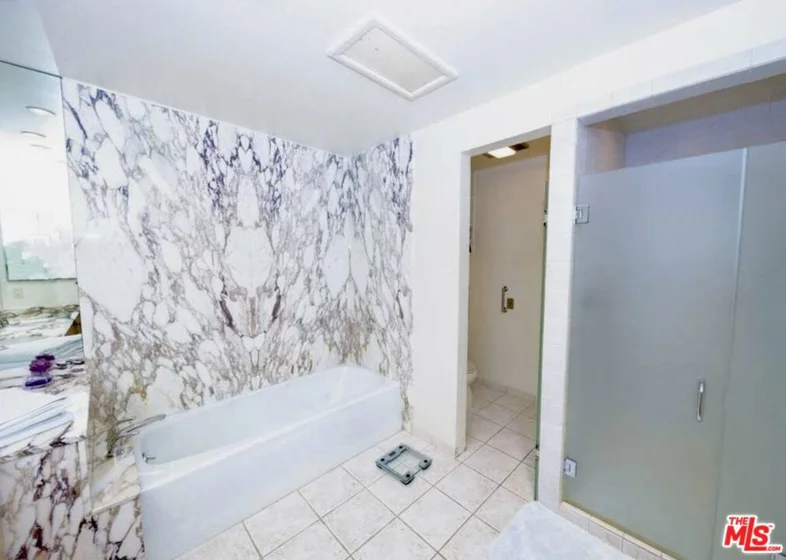 450 N Oakhurst Drive #304 photo 9
