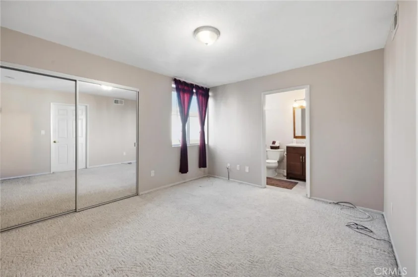 5455 Sylmar #1402 photo 16