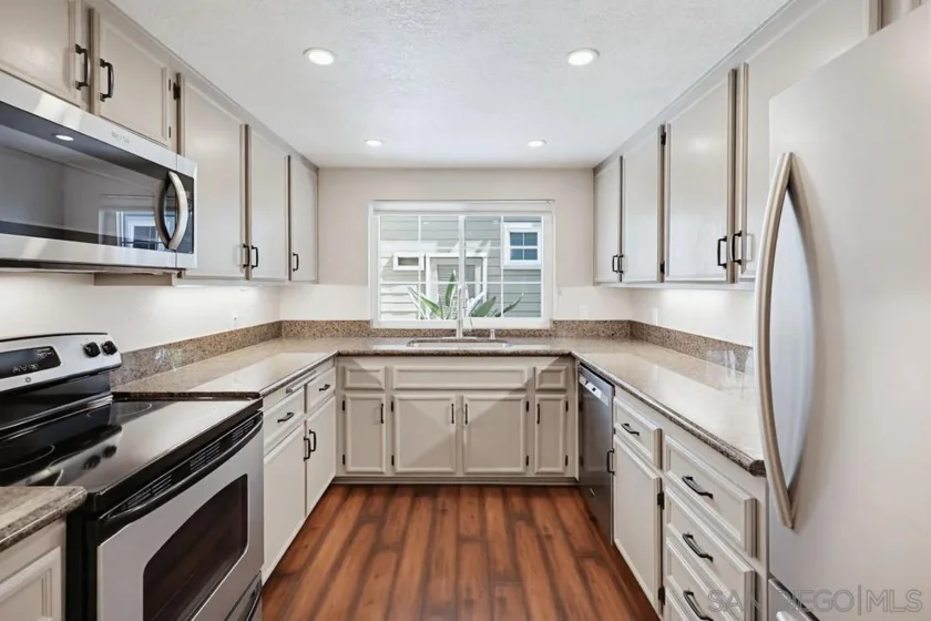 4204 3rd Avenue #11 photo 7