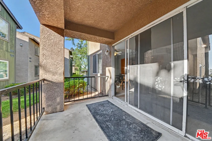 2596 Avenida Del Vista #G104 photo 9