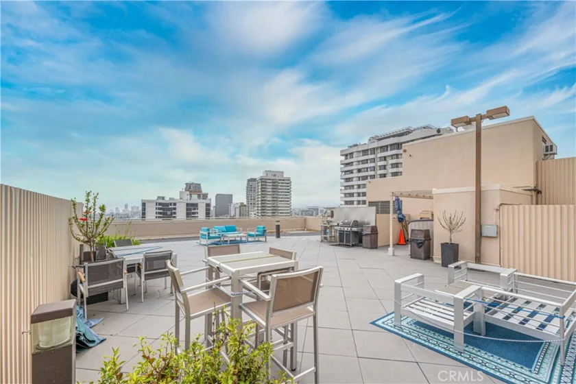 10590 Wilshire Boulevard #305 photo 30