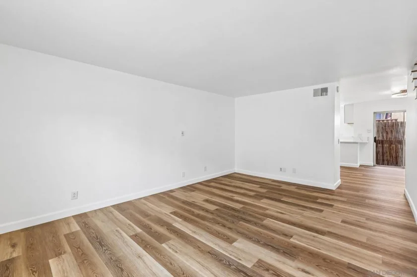 3631 Lemona Avenue #D photo 40