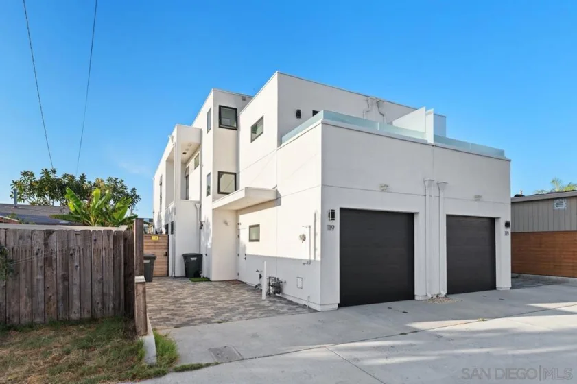 119 Date Avenue photo 36