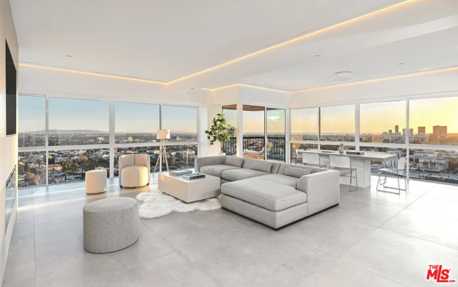 10790 Wilshire Boulevard #1704 photo 1