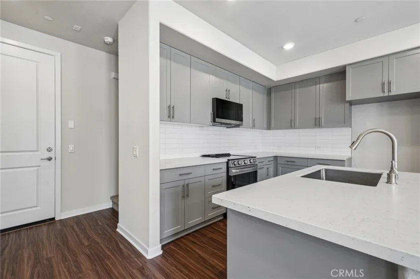 3175 Teralina Circle photo 16