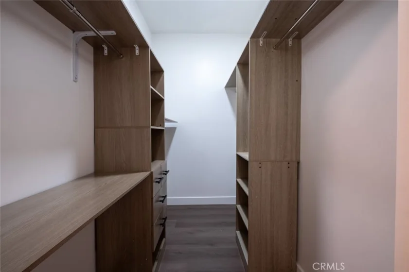 1305 N Columbus Avenue #112 photo 27