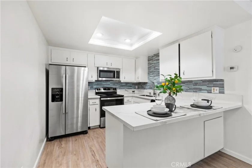 2700 Brea Boulevard #25 photo 1
