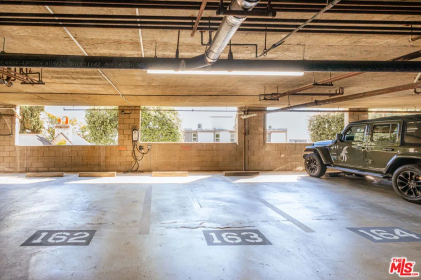1230 Horn Avenue #625 photo 32