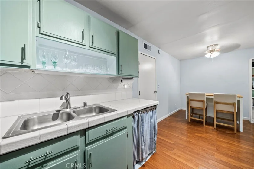 14435 Plummer #23 photo 26