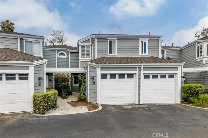 121 Santa Rosa Court photo 1